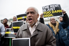 Sen. Street Rallies for SB942