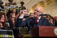 Sen. Street Rallies for SB942