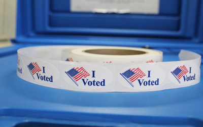 Farnesio busca cambios en el proceso de registro de votantes para estimular la participación