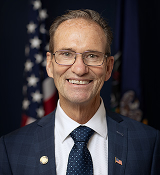 Senador John Kane