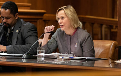 La senadora Collett aboga por un registro centralizado de vacunas