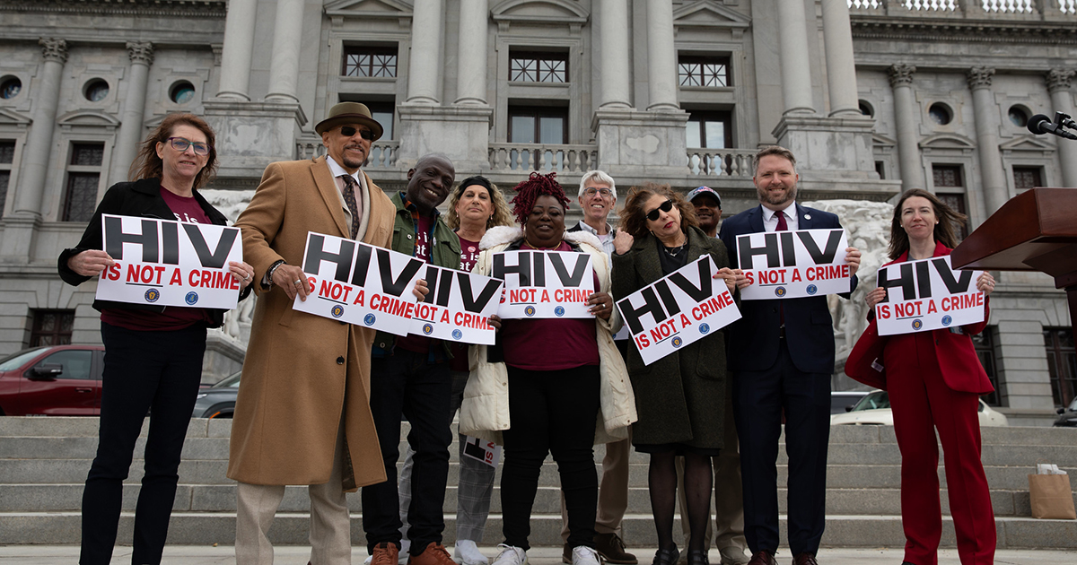 Pa. Los legisladores presentan proyectos de ley para derogar el delito grave de prostitución relacionado con el VIH