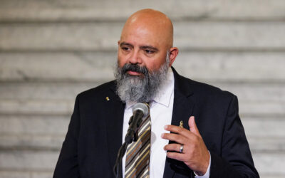 El senador Malone se une a la Alianza para la Prevención del Suicidio para conmemorar el Día de Concienciación sobre la Prevención del Suicidio