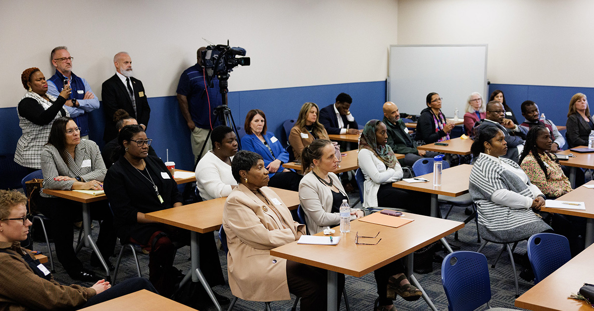 Stakeholders, nonprofit leaders, and community-based organizations, representing networks that serve thousands of SNAP families and individuals in Southeastern PA attend a community briefing highlighting new SNAP work requirements hosted by Sen. Tim Kearney and Rep. Gina H. Curry on October 14.